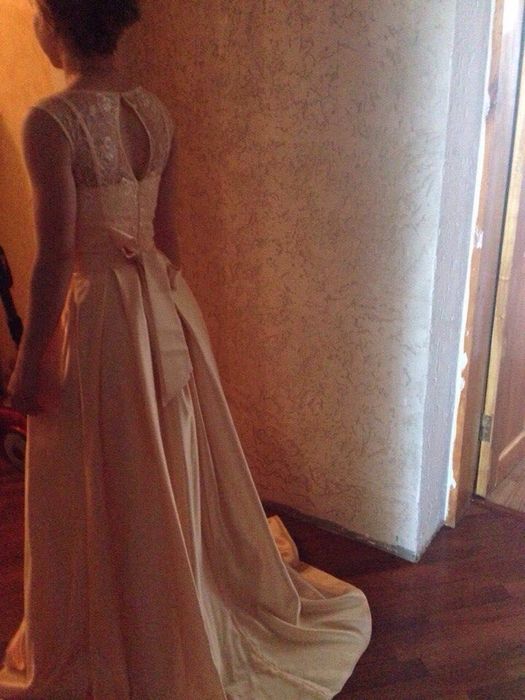 Платье вечернее