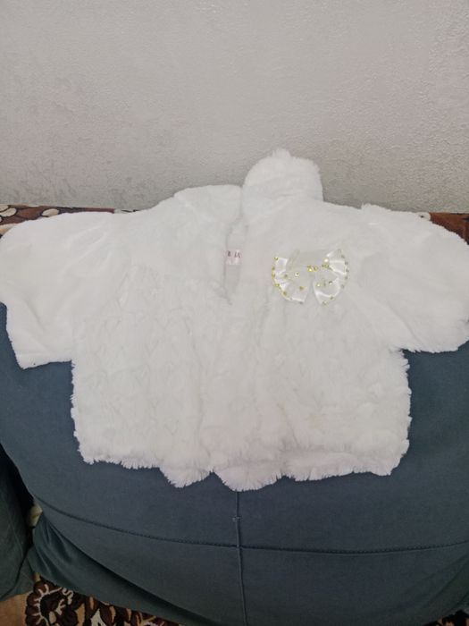 Продам одежду для девочки.