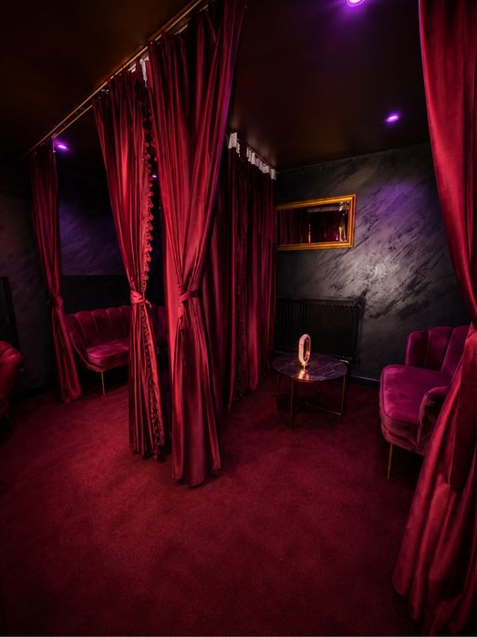 Vanzare AFACERE LA Cheie Night Club Bucuresti
