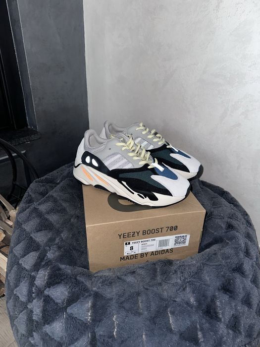 Adidas Yeezy Boost 700 Wave Runner