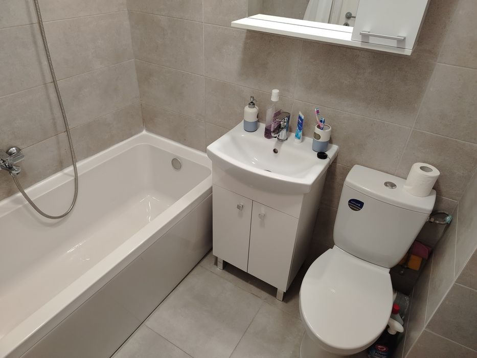 Garsoniera de închiriat