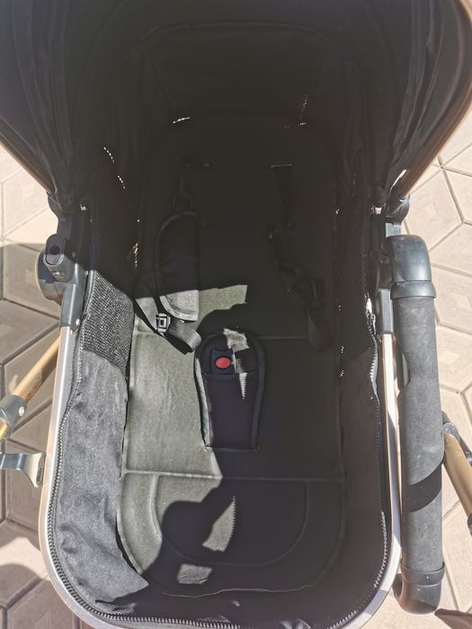 Carucior negru copii