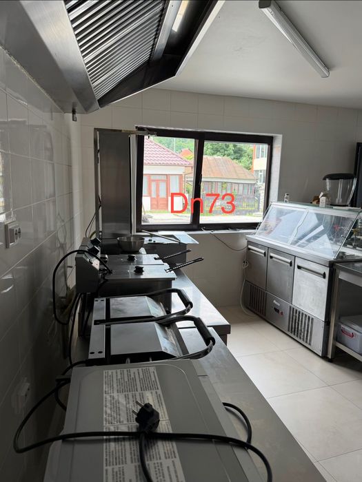 Spatiu comercial Horeca amenajat (Fast Food / Saormerie) – complet utilat