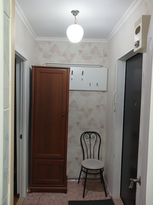 Продам 1 комн кв .В центре  АЛГИ.