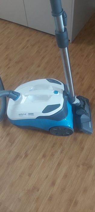 Aspirator Thomas Perfect Air Allergy cu filtrare prin apa