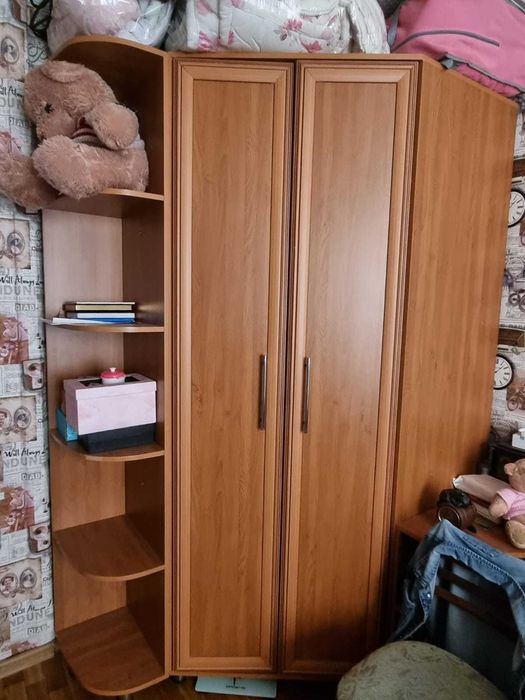 Шкаф-купе для одежды