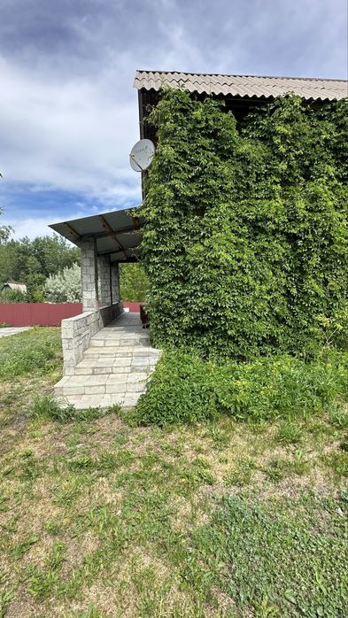 Продается дача на берегу реки Уланка