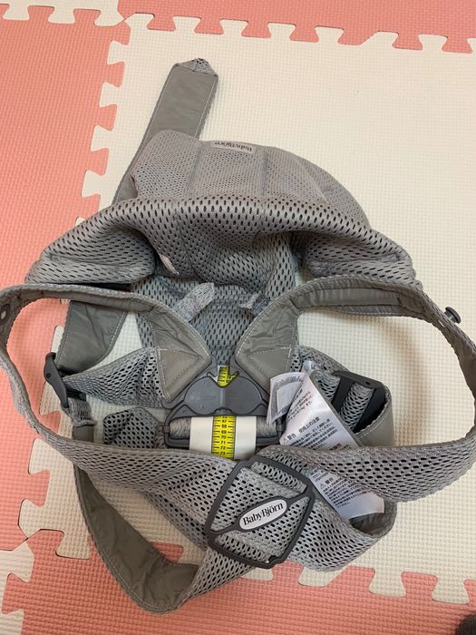 BabyBjörn carrier mini