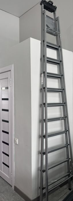 Стремянка 3 метра продам