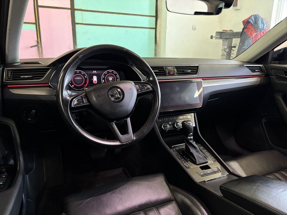 2019 Skoda Superb Combi 4x4, 2.0 TSI 272CP