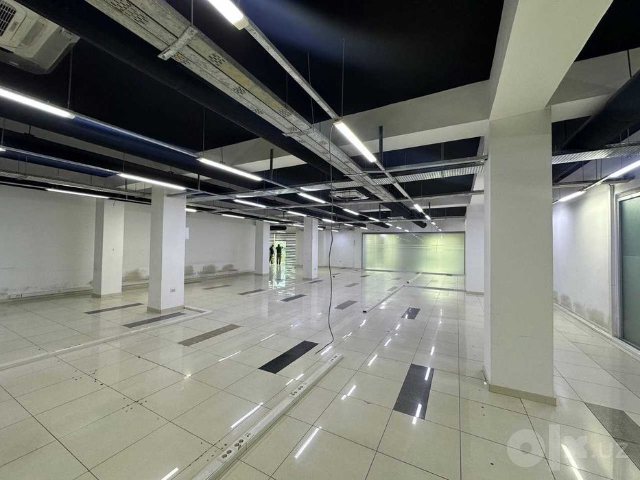 Офисы от 500 до 1800 м² у метро Шахристанская | Парковка | 24/7