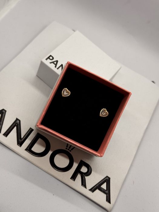 Пандора обеци Pandora