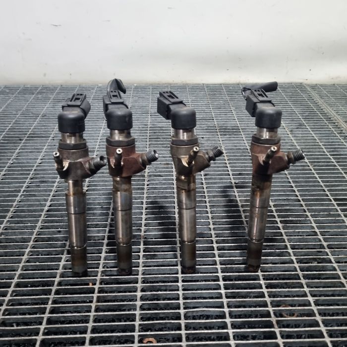 Injector Nissan Qashqai J11 1.5 Dci 2013 - 2017 110CP K9K (1595) Diesel Injectie Continental H8201100113 Garantie