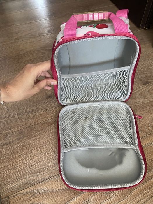 Valiza geanta gradinita vacanta