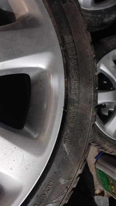 Продам шины с дисками