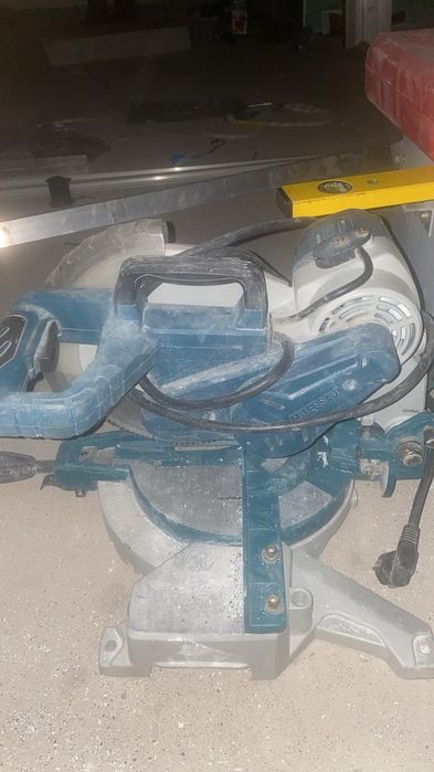 Бильярд шары муз центр пушка