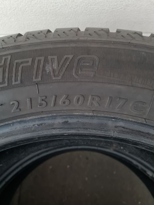 Летни гуми за Бус 2 броя DUNLOP EconoDrive 215 60 R17C дот 0718