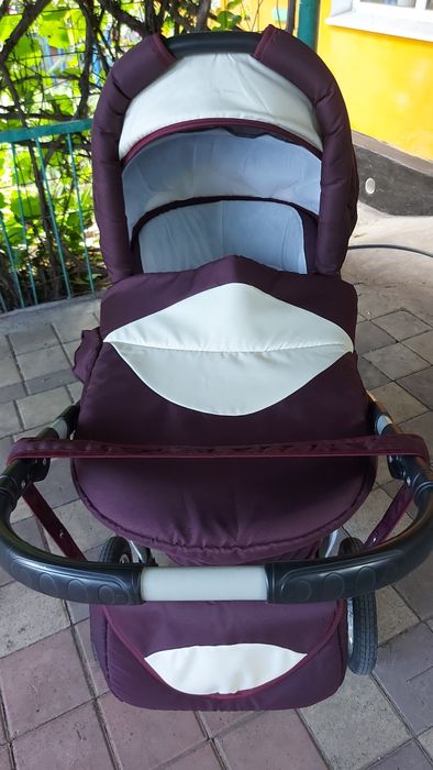 Продам детскую коляску