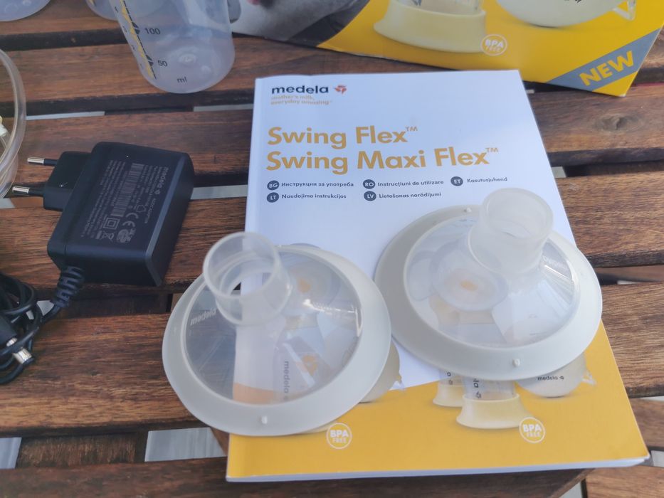 Двойна електрическа помпа за кърма Medela SwingFlex