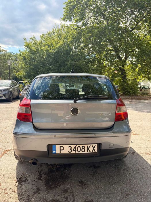 BMW 118 i С регистрация платена винетка застраховка и тех  преглед