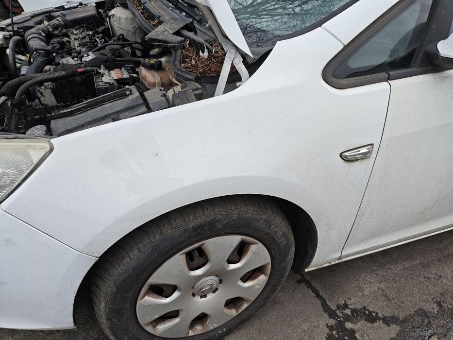 Калник за Opel Astra J