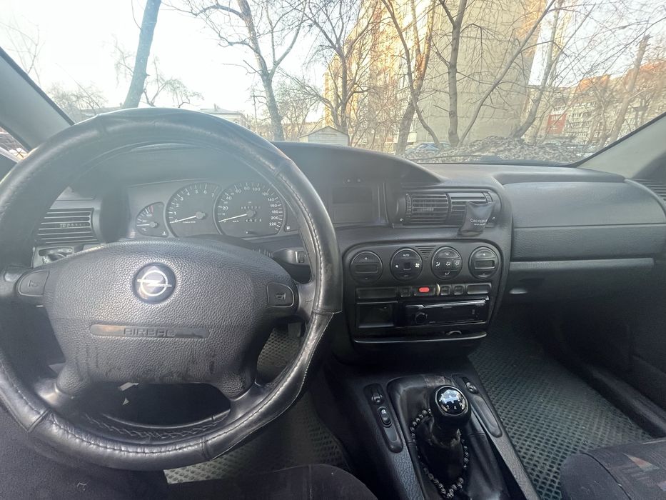 Продам омегу б 1998 год