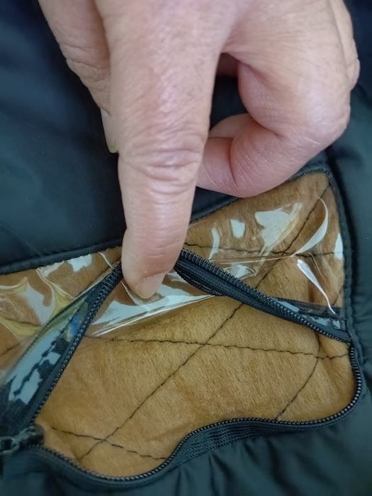 Продам зимнюю куртку