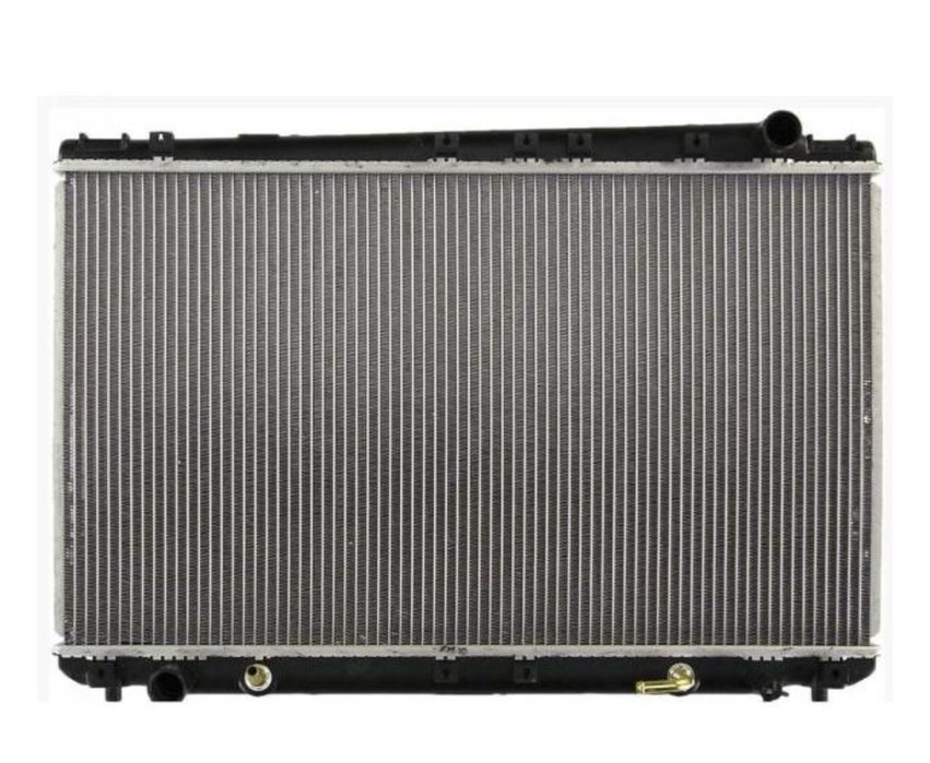 Радиатор охлаждения Toyota Camry 10