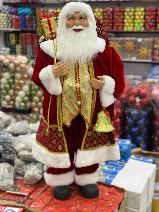 Дед мороз или Санта Клаус
