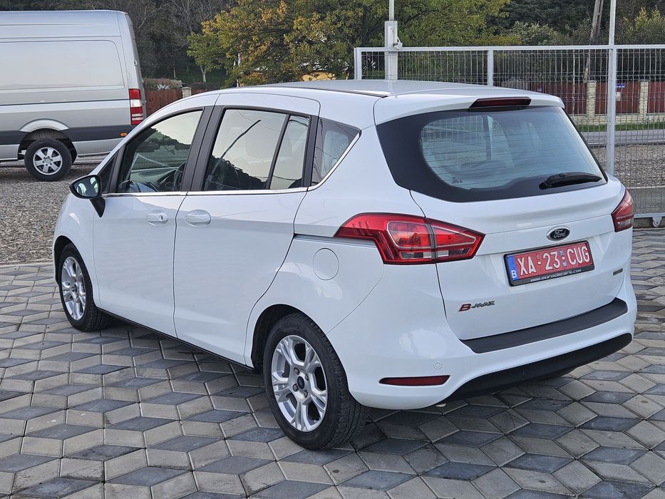 Ford B Max  1.0 benzina cu 109 mii km din 2016!
