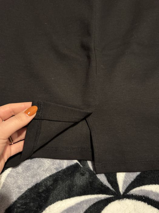 Fusta neagra mulata Hema