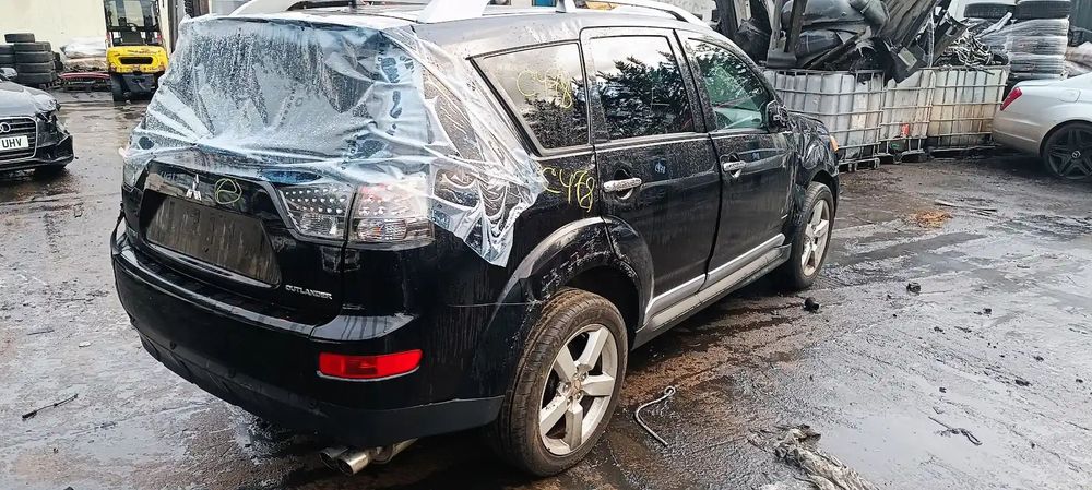 Dezmembrari / Dezmembrez Mitsubishi Outlander II 2.0 DI-D cutie viteze manuala cod culoare NEGRU