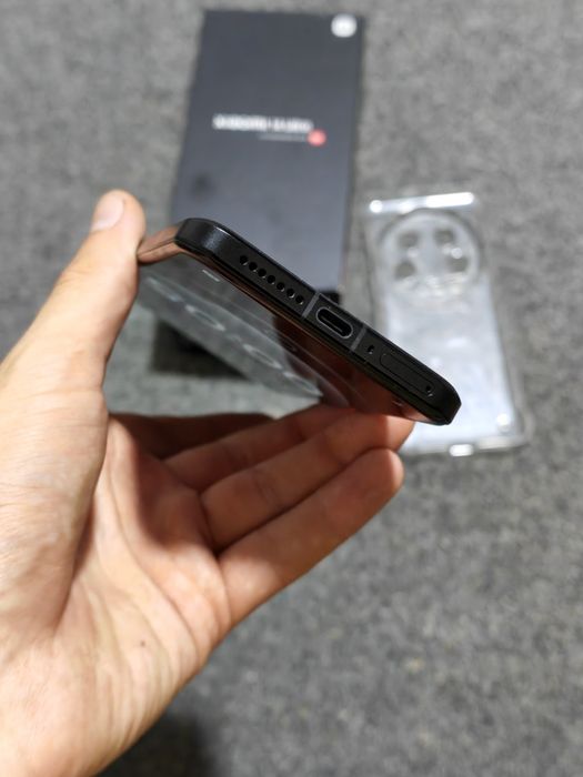 Xiaomi 14 ultra 12/256 в идеальном состоянии