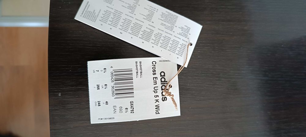 Маратонки, кецове adidas номер 40, стелка  25.5см+ падарък