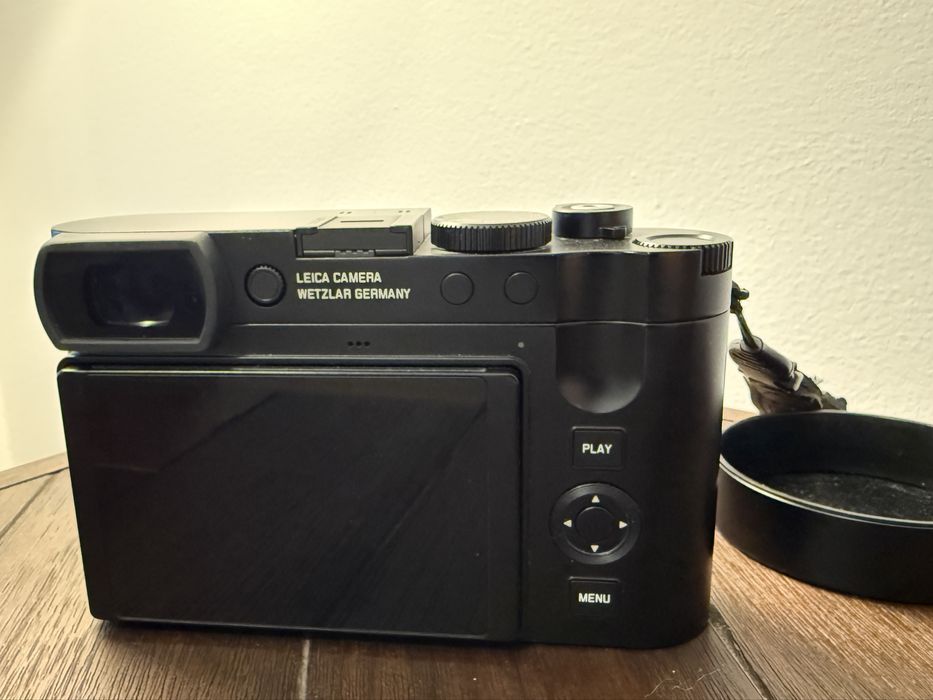 Leica Q3 (Summilux 28mm f/1.7 ASPH)