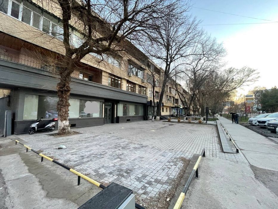 Джуманжи Рядом Мона Продаёться Нежилой