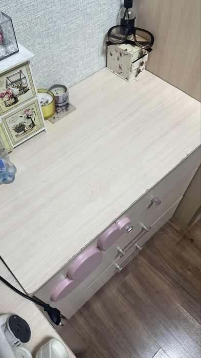 Продам комод для спальни