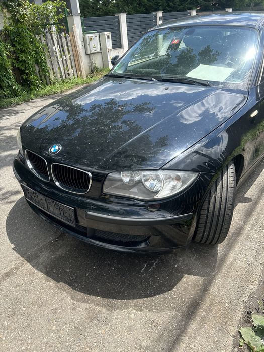 Capota bara faruri bmw e81 e87 an 2009