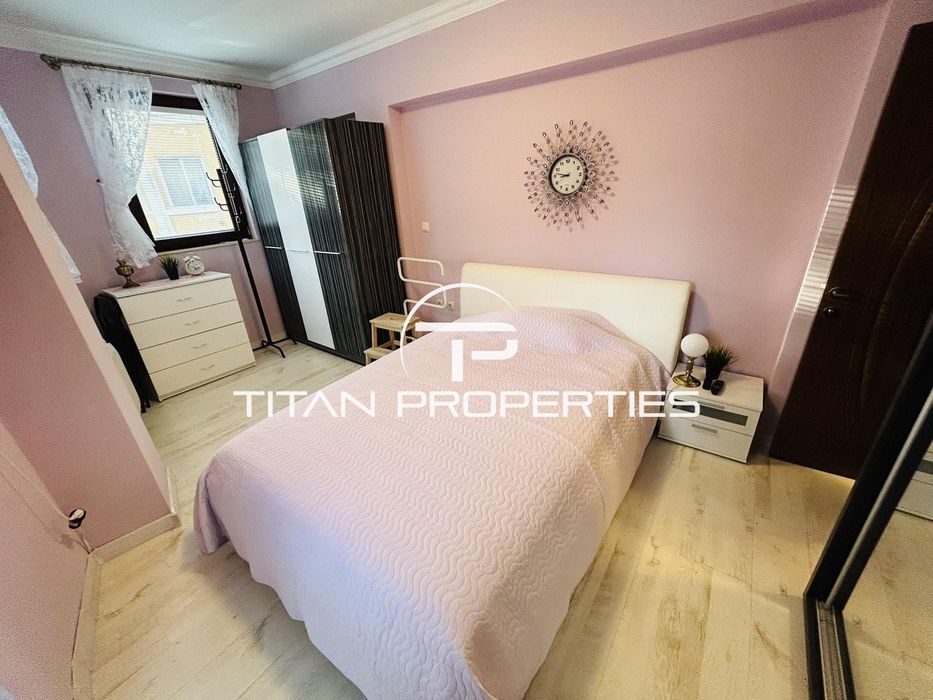 Дава се под наем Двустаен апартамент в Бургас, Център - 67 кв.м за 408 € - Снимка #6