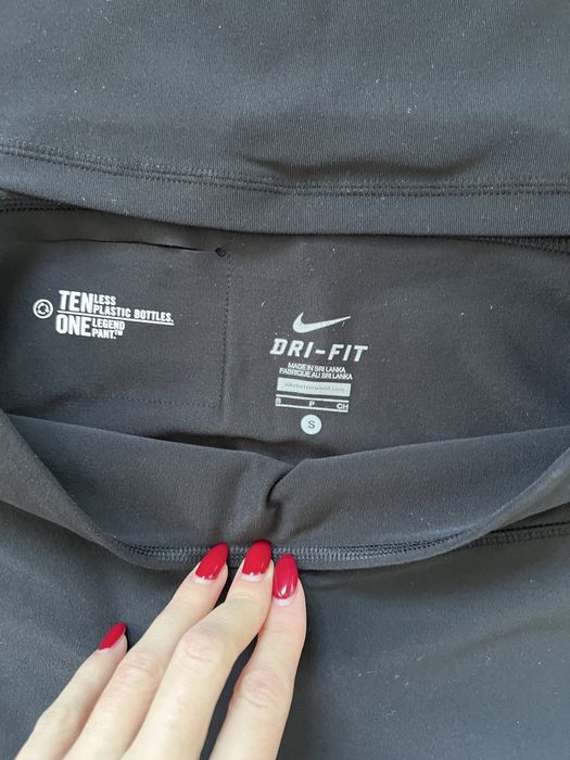 Дамски екип Nike