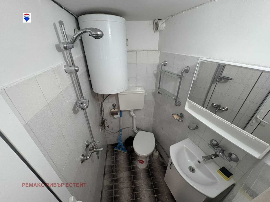 Продава се Къща в Русе, Център - 38 кв.м за 1093 €/кв.м - Снимка #10