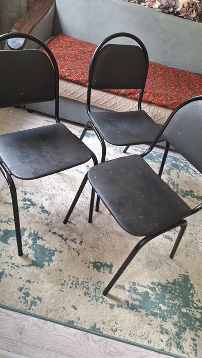 Продаю  стульчик