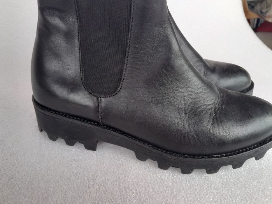 Кожени боти, 38 номер