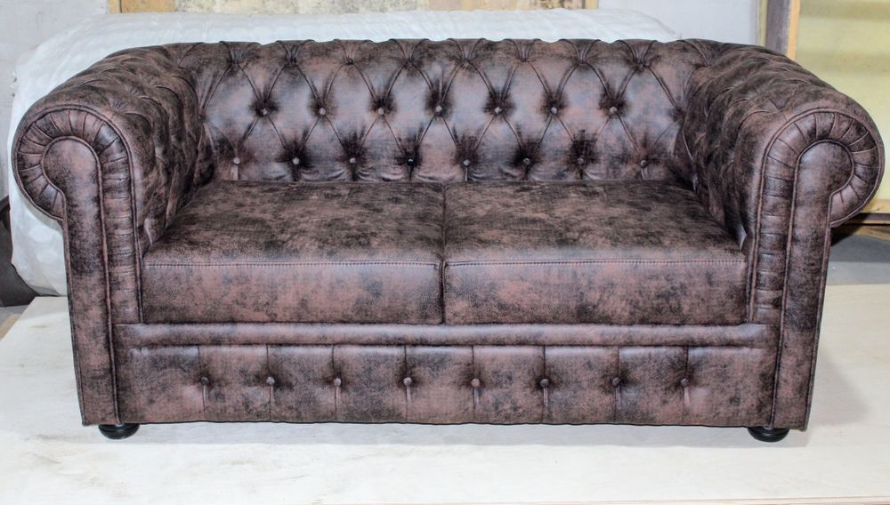 Диван Честерфилд двухместный