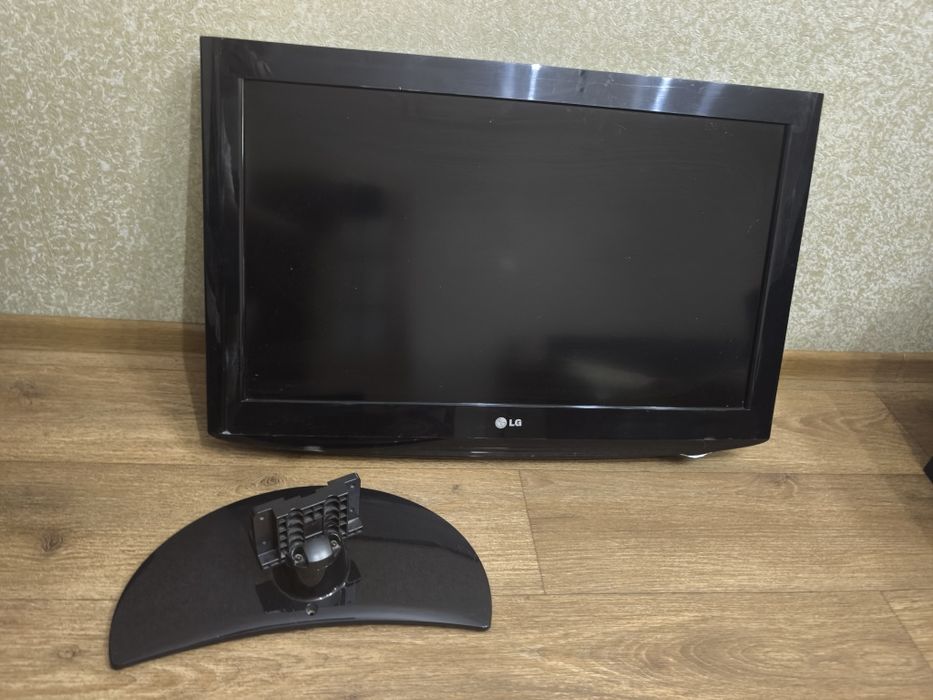 Телевизор Б/У LG