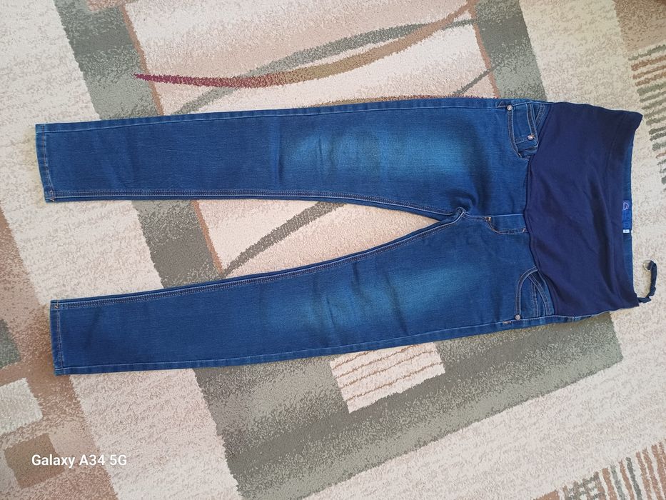 Продаётся одежда для беременных