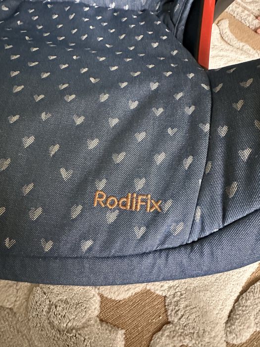 Автокресло Maxi cosi Rodifix Airprotect
