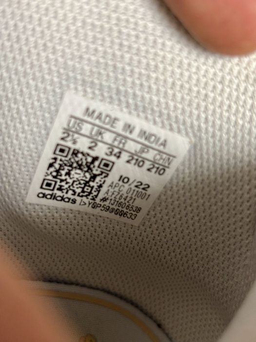 Adidasi fetita Adidas originali aproape noi