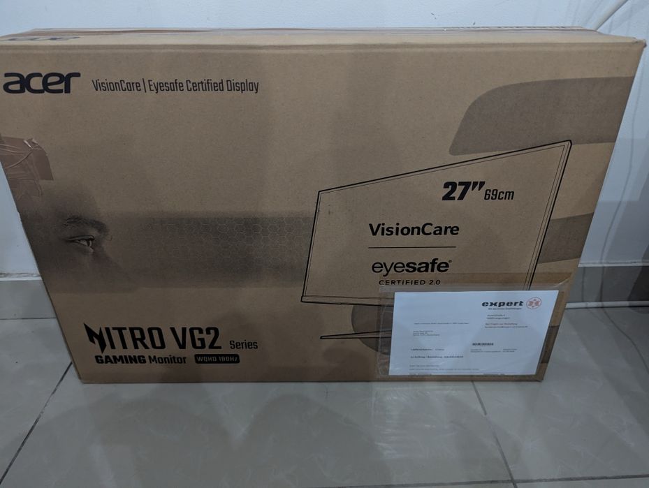 Monitor gaming nitro VG271U
