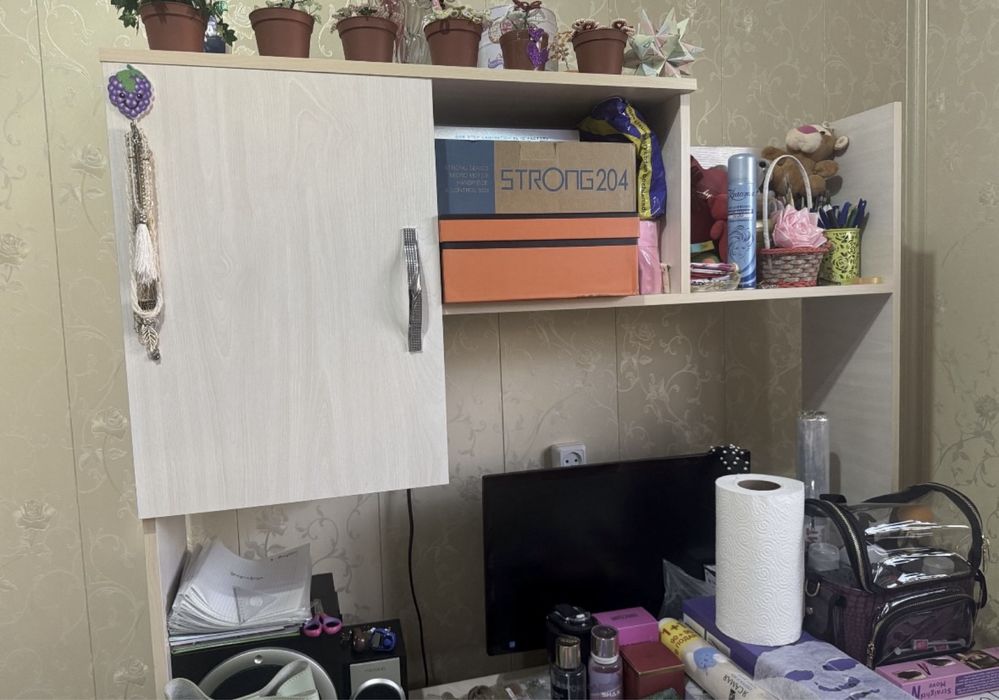 Продаётся компьютер со столом для компа